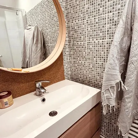 Joli T2 Bibi Beaurivage Біарріц
